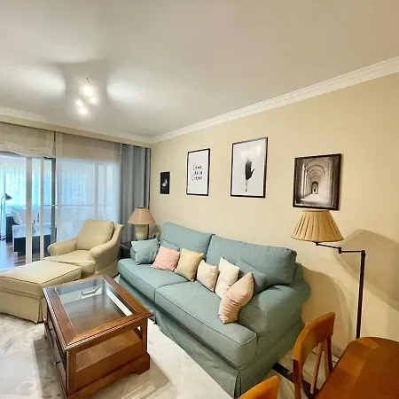 Apartment Very Cozy For Holidays In Puerto Banus Marbella
