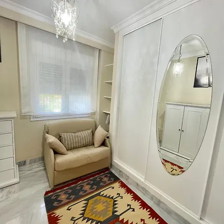 Very Cozy For Holidays In Puerto Banus *