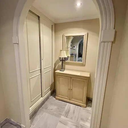 Very Cozy For Holidays In Puerto Banus Apartment *